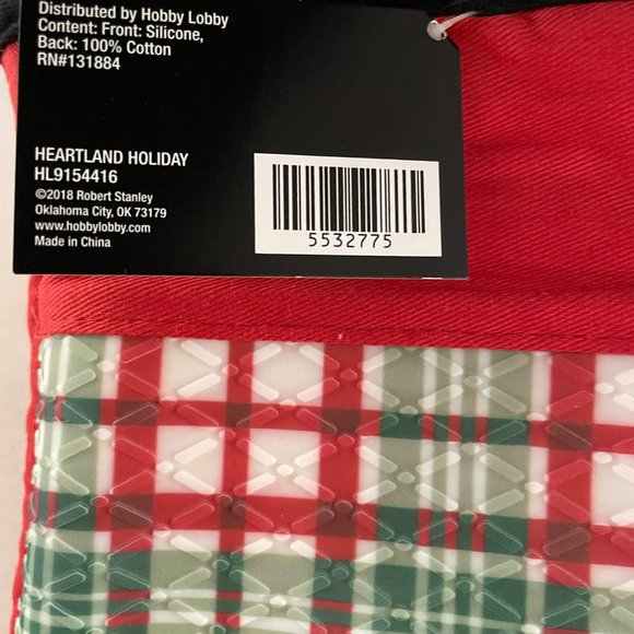 NWT- Pair of 2 Oven Mitts - Picture 4 of 4